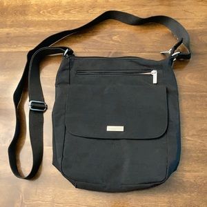 Black Baggallini shoulder bag